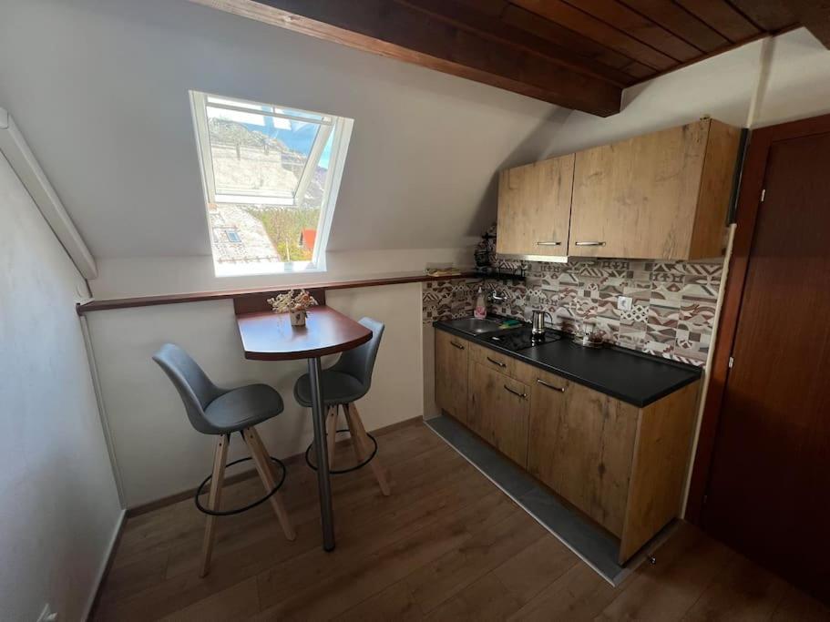 Apartma Jasna โบเว็ก ภายนอก รูปภาพ